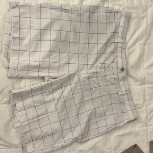 PGA Tour White and Blue Checkered Men's Flat Front Shorts